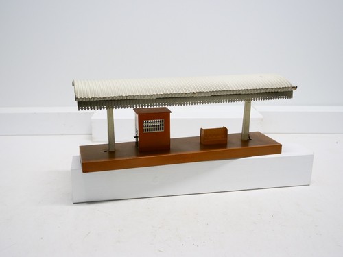 Märklin 2075 bahnsteig - bahnsteig, mit